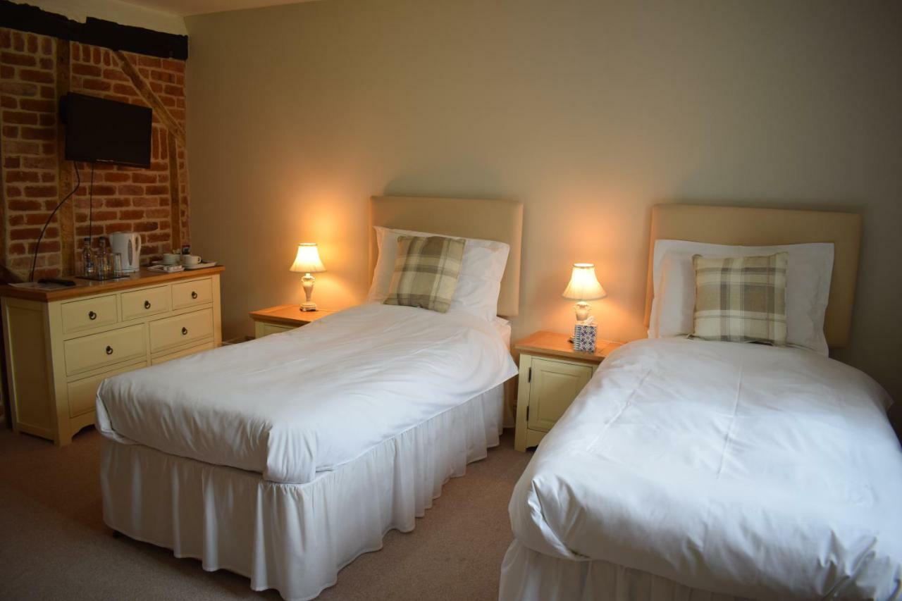 Bed and Breakfast The Lord Nelson Лоустофт Экстерьер фото