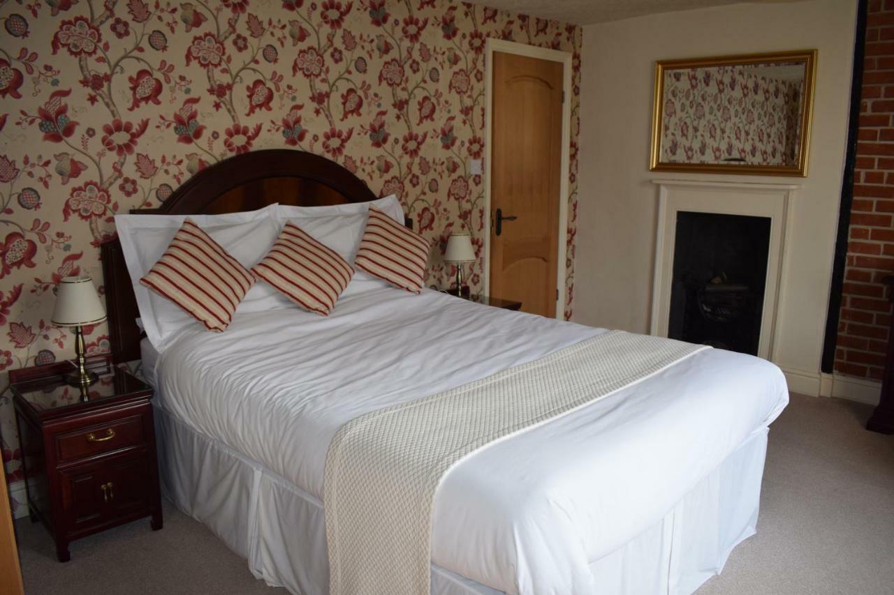 Bed and Breakfast The Lord Nelson Лоустофт Экстерьер фото